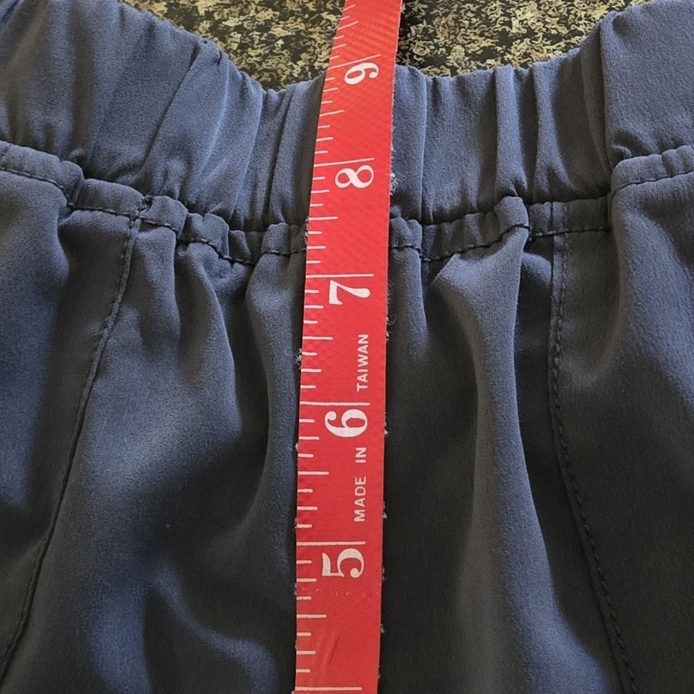 Beyond Scrubs Womens S Gray Elastic Waist Pullon Pants Ruched Side Legs 5 pocket - Picture 12 of 13